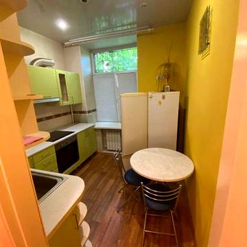 Сдам 2 комнатную квартиру Островского Днепр