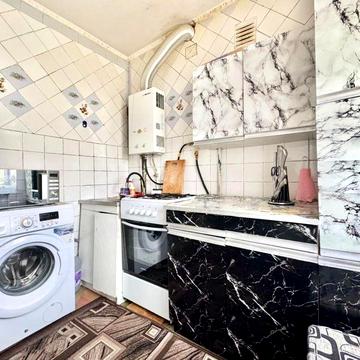 Сдам 2-х комантную квартиру,р-н пр Богдана Хмельницокого (медучилище)