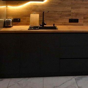 Продам дом Подгородное 2х эт Торг уместен