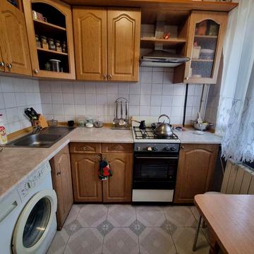 Продам 2 кімнат квартиру вул Дегтярівська 30 метро Лукянівка КІМО НМУ