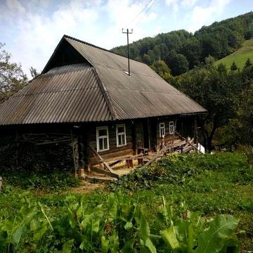 Гуцульський будинок на розбір