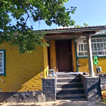 Продається будинок с.Колісники