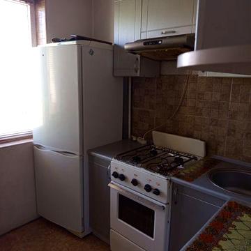 Двушка на площади Артёма.Оплата помесячно.Заселим сразу.Любой срок.