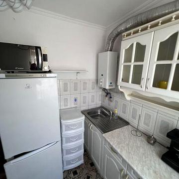 Здається двох кімнатна квартира.