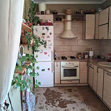 Продаж 1к Квартира Зарічанська вулиця