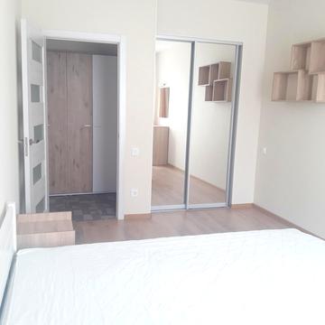 Євгена Чикаленка вул., 95