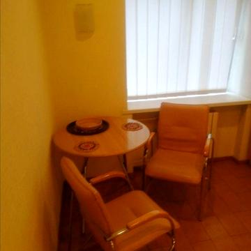 Здається 1 к. квартира в р-ні Нагорки.