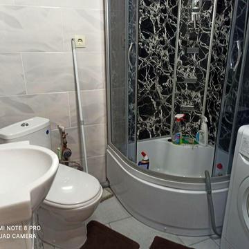 Здам 1-ну кв-ру з сучасним ремонтом