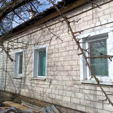 Продам будинок в центрі міста