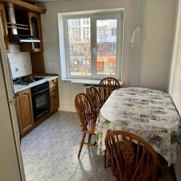 Здам 2-х кімнатну квартиру, б-р Миколи Руденка 18.