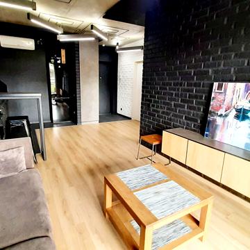 Джона Маккейна вул. (Івана Кудрі), 7