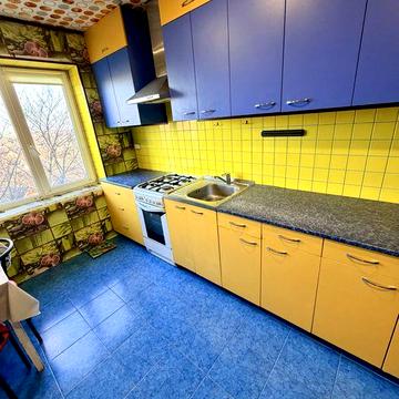 Сдам 3-х ком. квартиру на пр. Богдана Хмельницкого(12 квартал, "ТЕРРА"