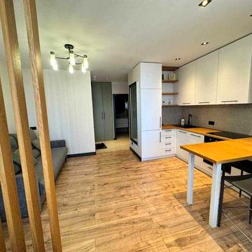 Оренда 1к ЖК Севен Дніпровська набережна 18 Б євроремонт