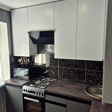 Здається 2х кім.кв. р-н Військове містечко