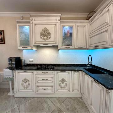 Редкое предложение! 28 Жемчужина 3к с мебелью и техникой