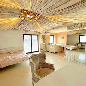 Мечникова вул. (Кловський), 7