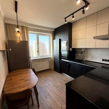 Срочная цена продам 2 комнатную квартиру с ремонтом 53 жемчужина ЖК 53 жемчужина