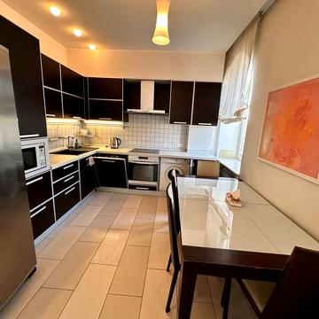 Аренда 3х комнатная квартира центр