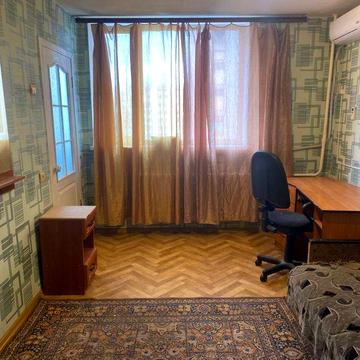 Сдам 1 км Квартиру на Набережной Победи