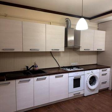 Здається в оренду 2-х кімнатна квартира від власника!