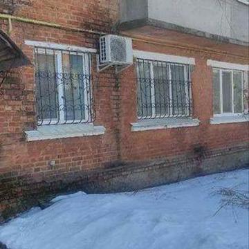 Продається  2 - х кімнатна квартира