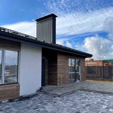 Дуплекс в котеджному містечку