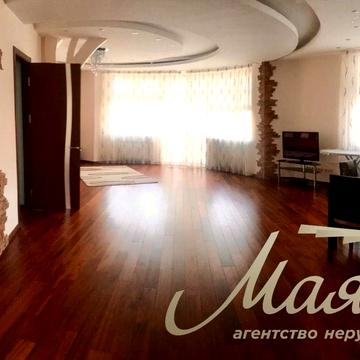 Продаж 2-кім. квартири з паркомісцем в історичному центрі міста, Поділ