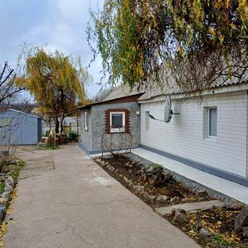 Чудовий будинок в Любимівці!