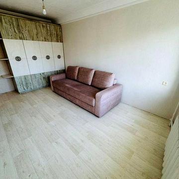 Продаж 1 к. кв. центр