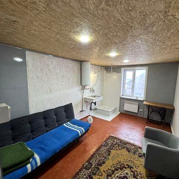 Здаю кімнату в селі Острів вул, Набережна