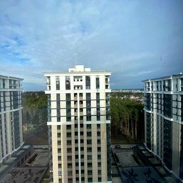 Купить эвро 3х комнатную с видом На Парк Центральный. Редкая цена