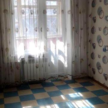 Продам 2 комнатная чешка по Василя Стуса.