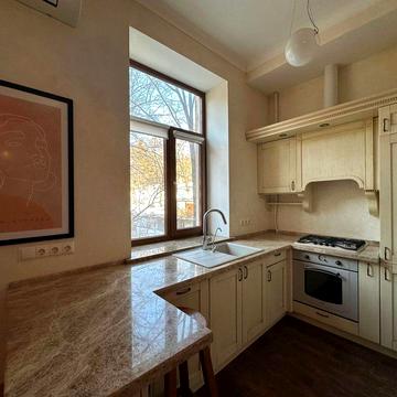 Без% Здам в оренду однокімнатну квартиру в центрі Києва, Шовковична 38