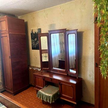 Здається 3-кімнатна квартира в центрі міста