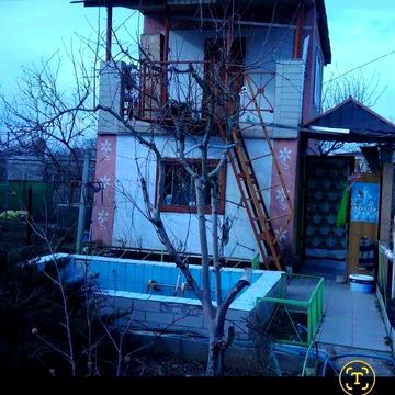 Продаю 2х этажную дачу