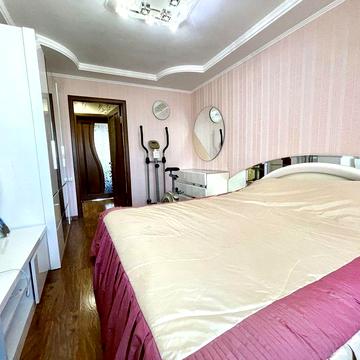 Продаж 3 к.  квартира з ремонтом Проспект Миру ,гараж  сертифікат