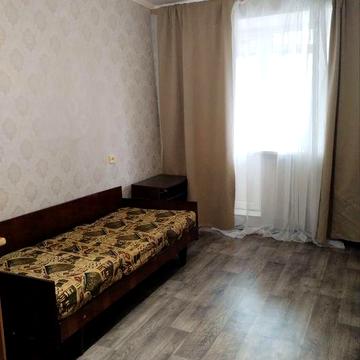 Сдаю 1 квартиру, 13Линия, р-он Смазочных,4/5, 4000 гр плюс ком.услуги