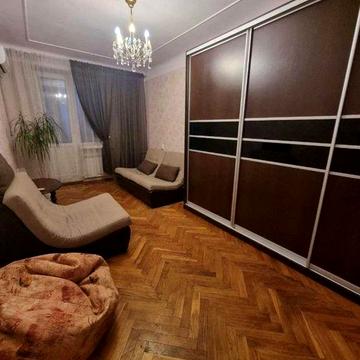 2 квартира проспект Гагарина, м Левада, м спортивная, пр. аэрокосмичес