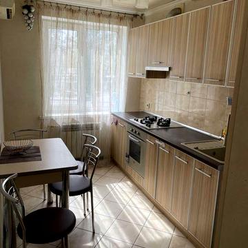 Здам СВОЮ 2-кімнатну квартиру + комора  Перемога Победа сдам