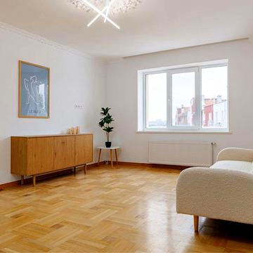 2к з ремонтом, вул. Жасминова 68,5 кв. Паркова зона!