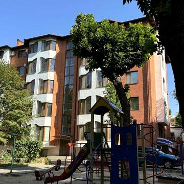 Продаю 4 квартиру Центр Соборна