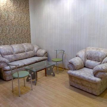 Сдам 2 комнатную квартиру.