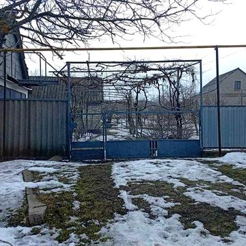 Продам невеликий будинок в м. Подільськ