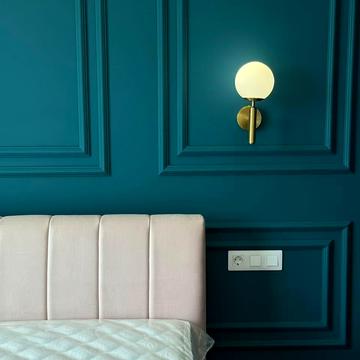 Студентська вул., 18