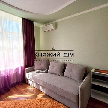 Дніпровська набережна вул., 26-І