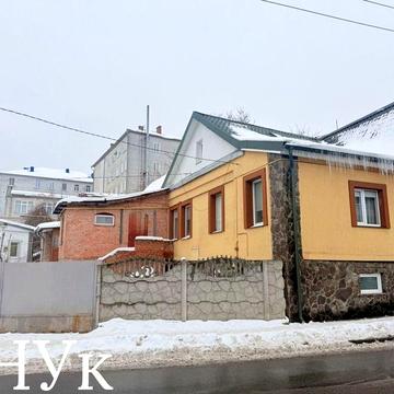 Продам квартиру в центрі міста