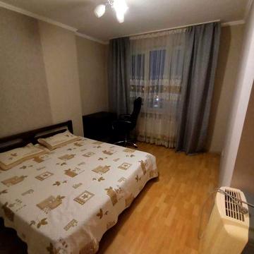 Видова 2-х кімн. кв. на 17 поверсі, Гмирі 17, Осокорки, метро Позняки