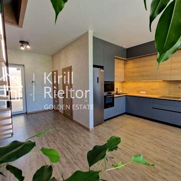 Сдается стильный таунхаус у озера в коттеджном городке «Золотые Ключи»