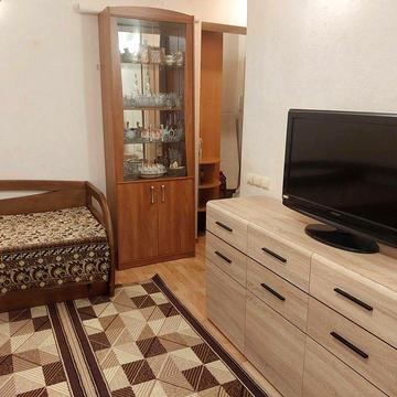 Аренда 1 к кв. ул. Нац.Гвардии ( Уральская) с ремонтом и меб. реально