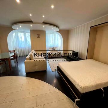 Микільсько-Слобідська вул., 6